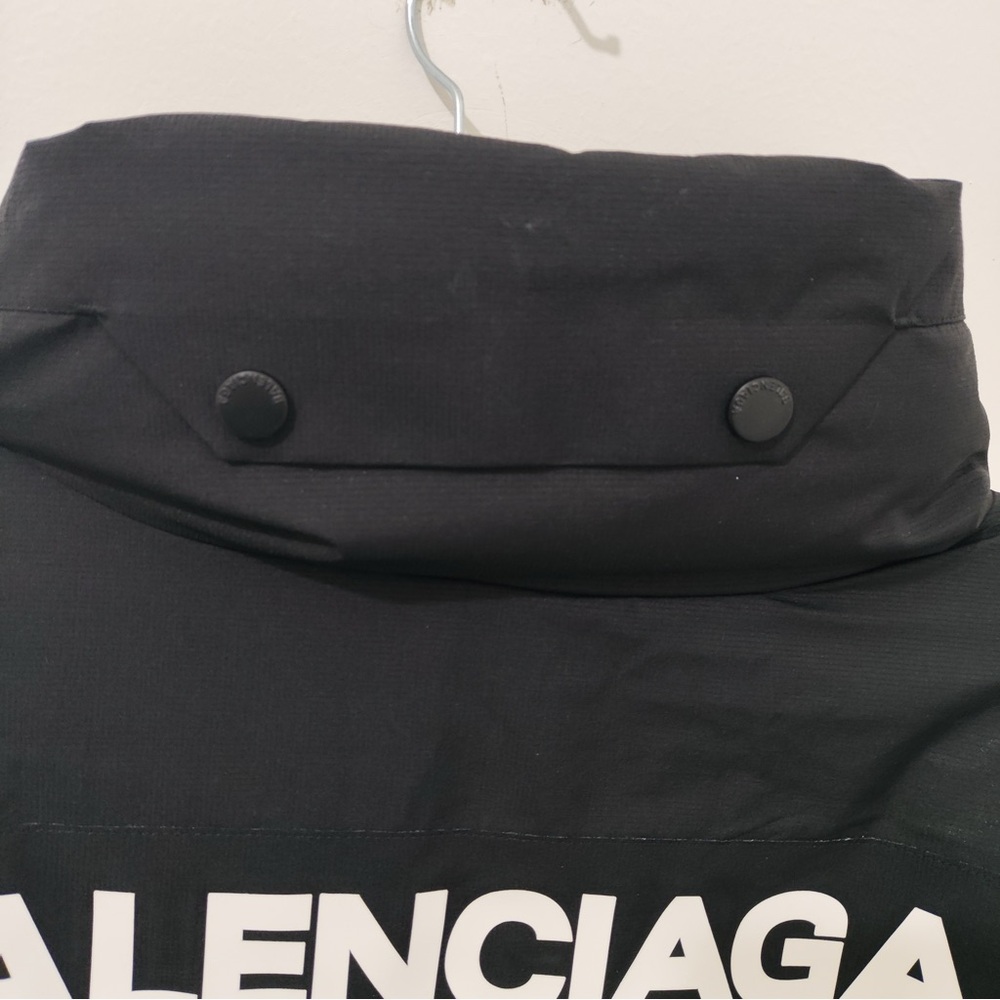 Balenciaga Technical Fabric Series Zip-Up Puffer Jacket - Picture 4 of 14